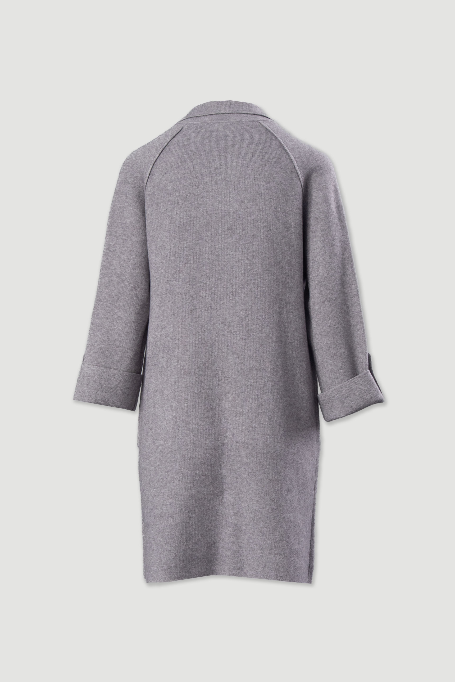 Abrigo largo de punto con bolsillos delanteros