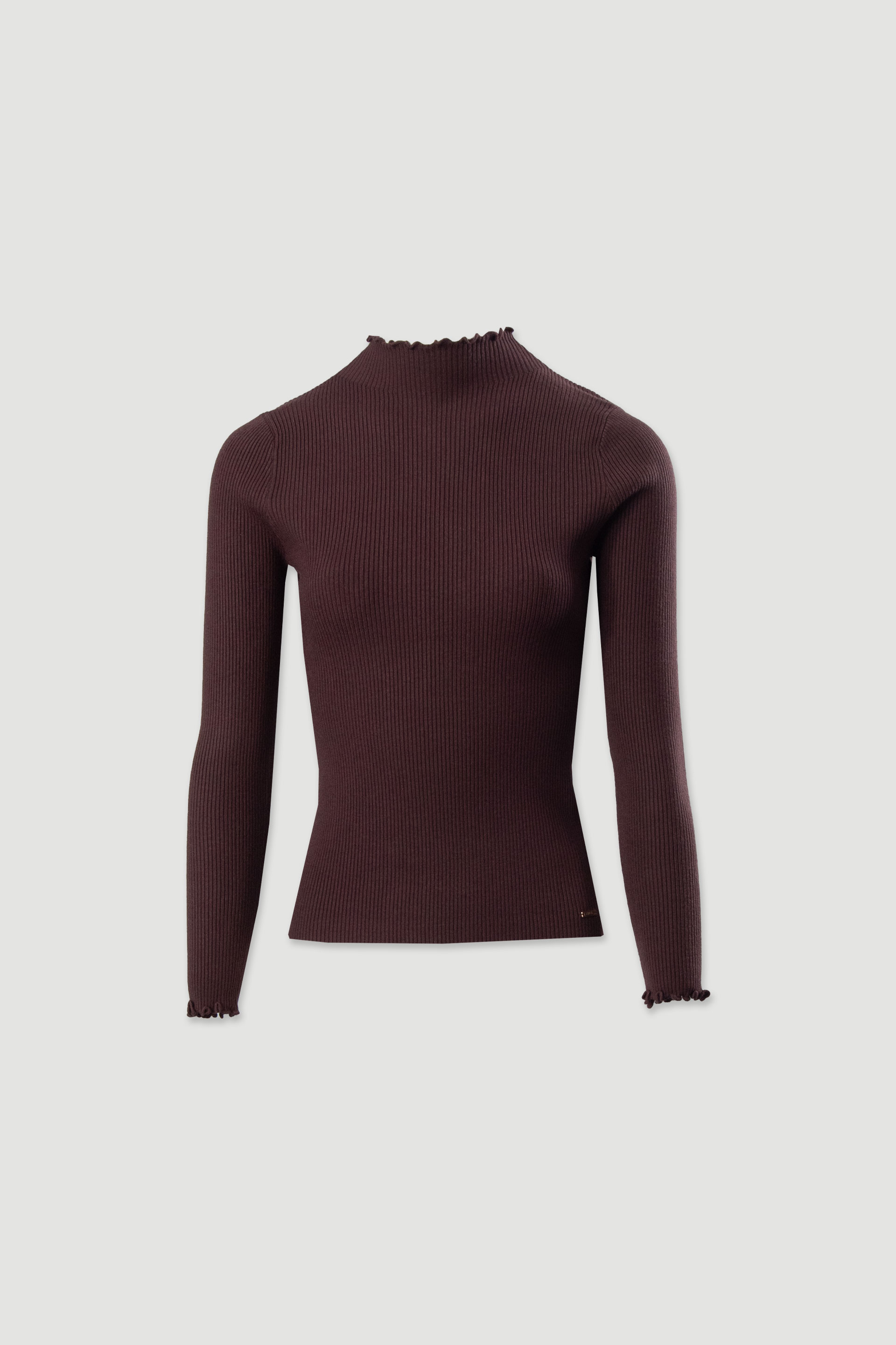 Ribbed sweater with mock neck and wavy trim