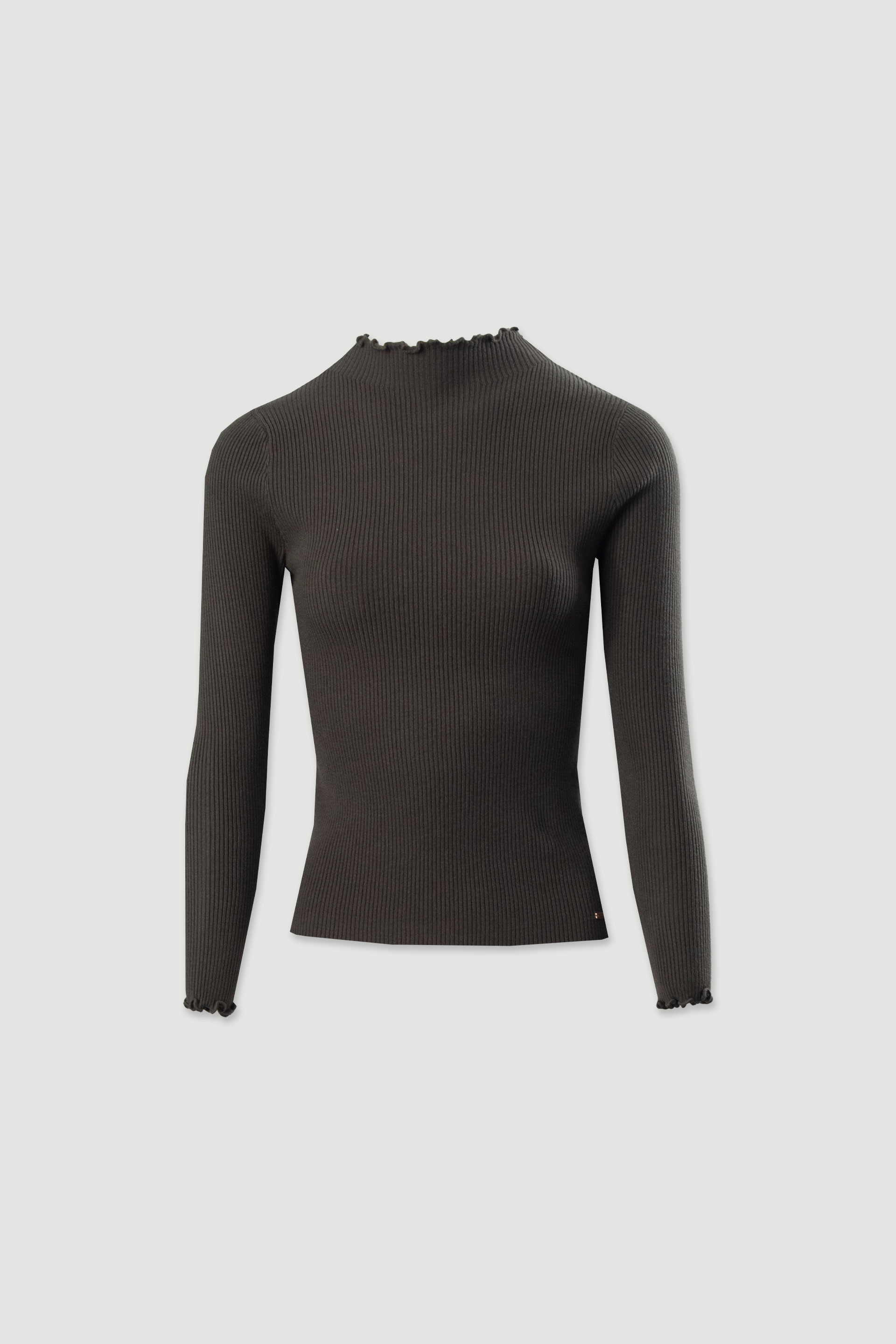 Ribbed sweater with mock neck and wavy trim