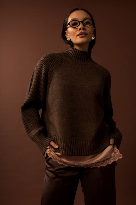 Jersey de punto acanalado con cuello alto Jersey de punto acanalado con cuello alto