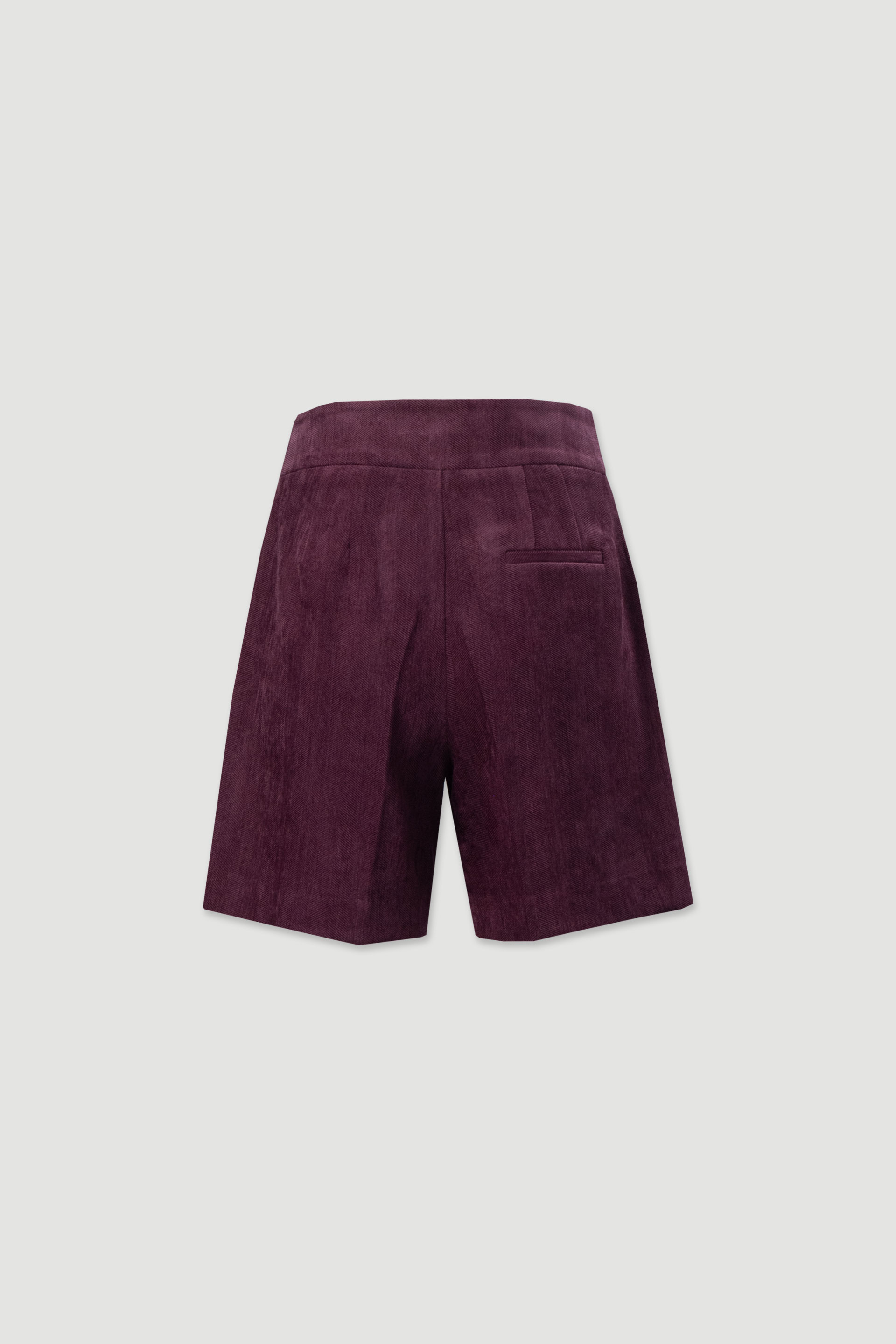 Pantalón corto clásico