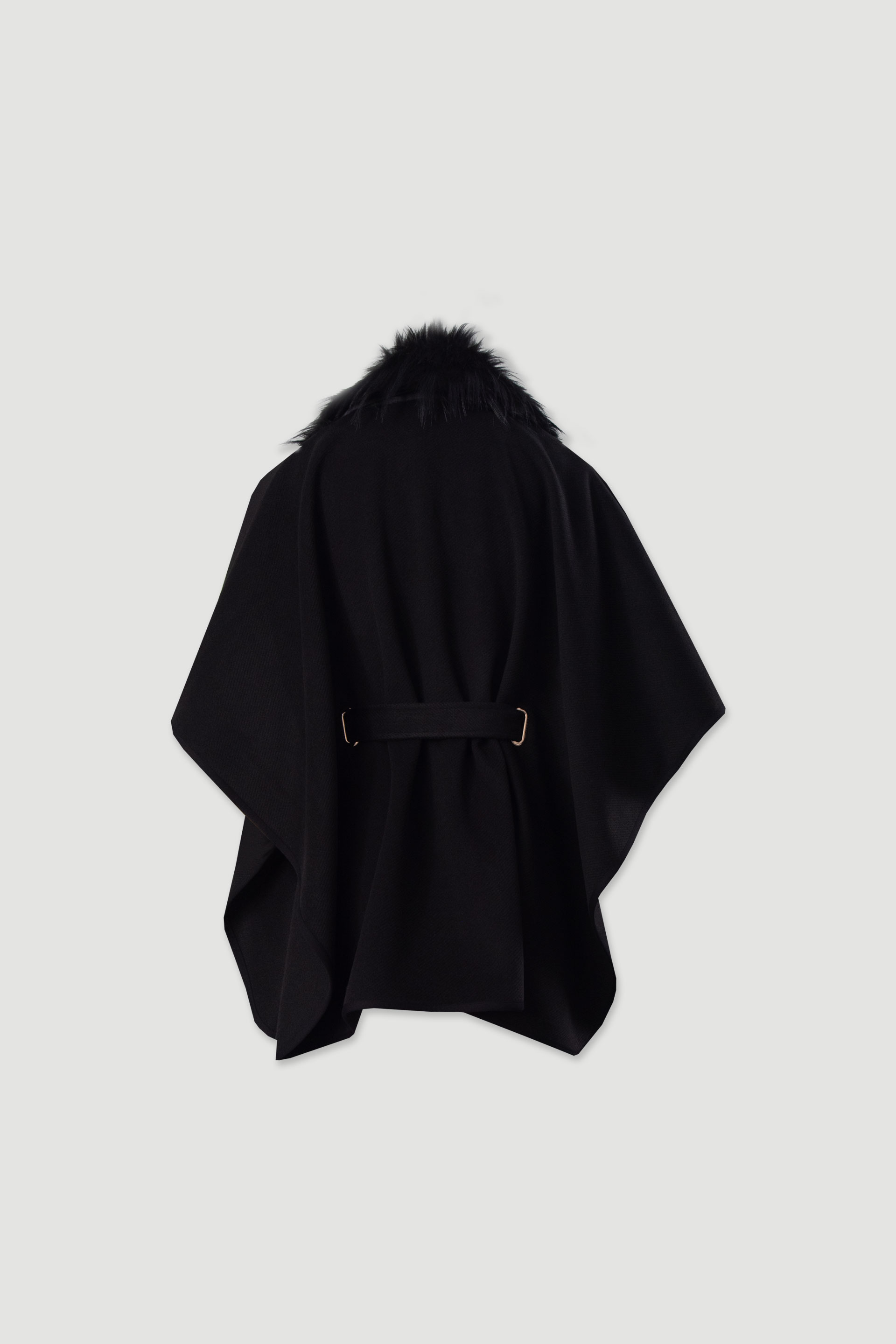 Cape with faux fur collar