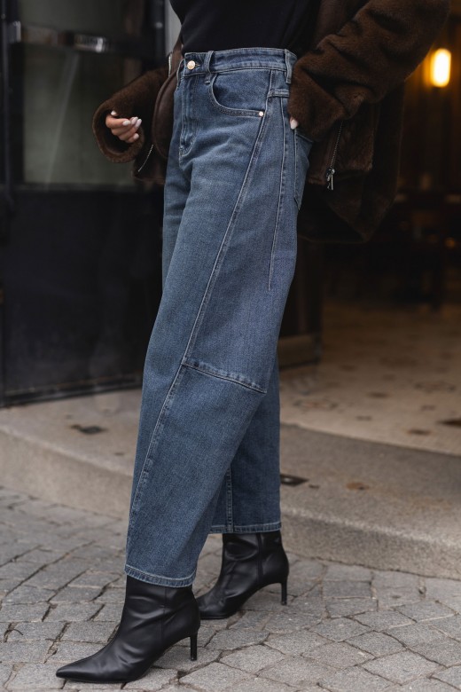 Jeans balloon em algodão com recortes Jeans balloon em algodão com recortes