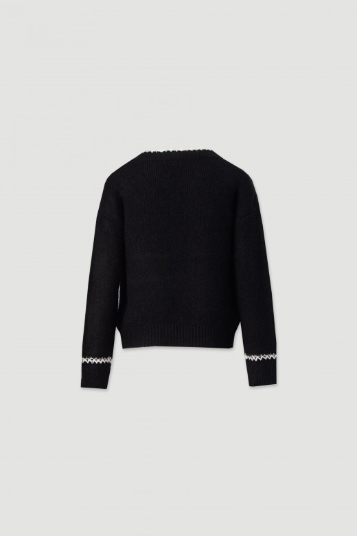 V-neck sweater with contrast trim V-neck sweater with contrast trim