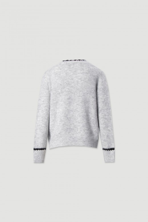 V-neck sweater with contrast trim V-neck sweater with contrast trim