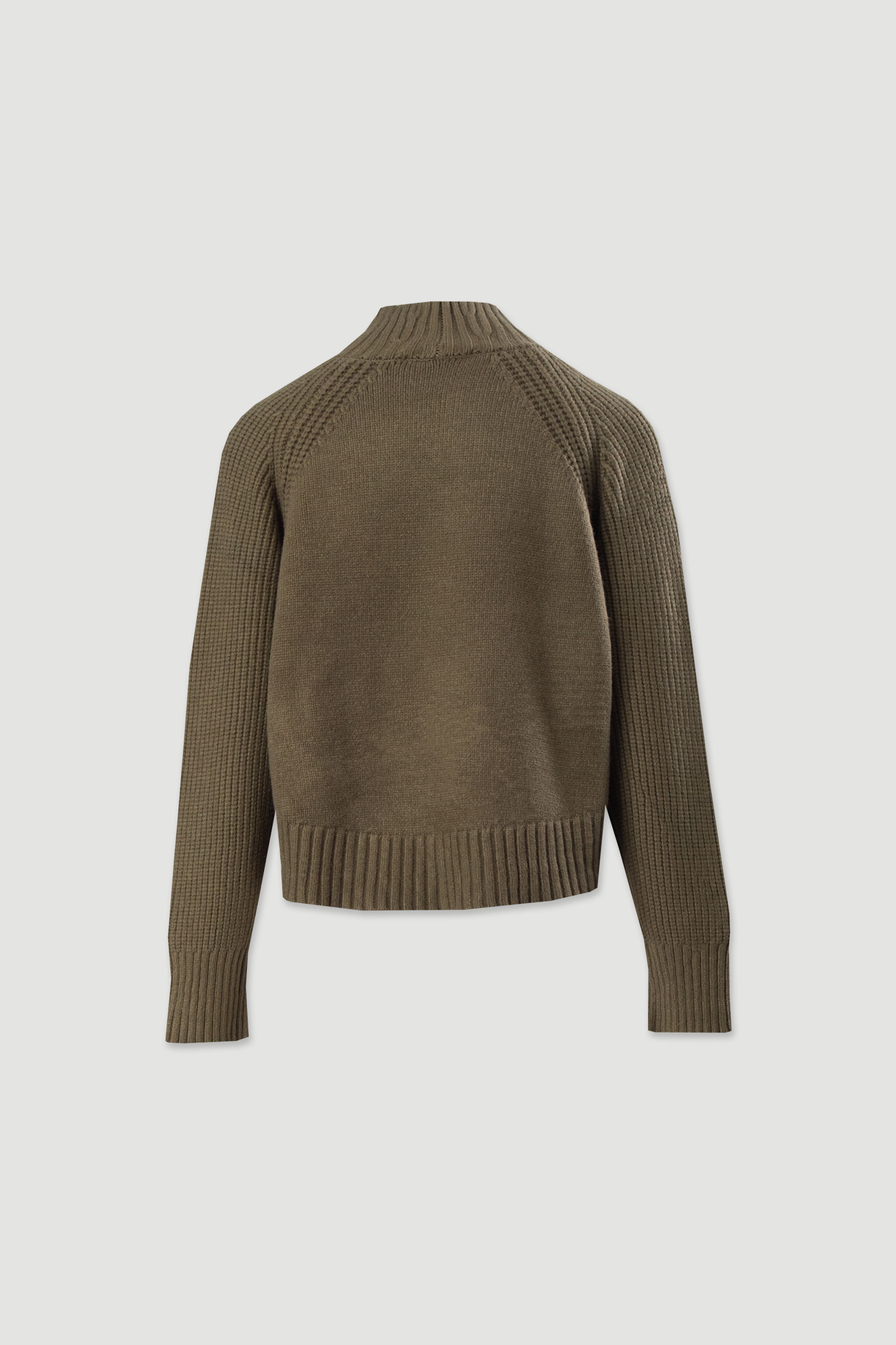 Camisola de malha canelada com gola alta