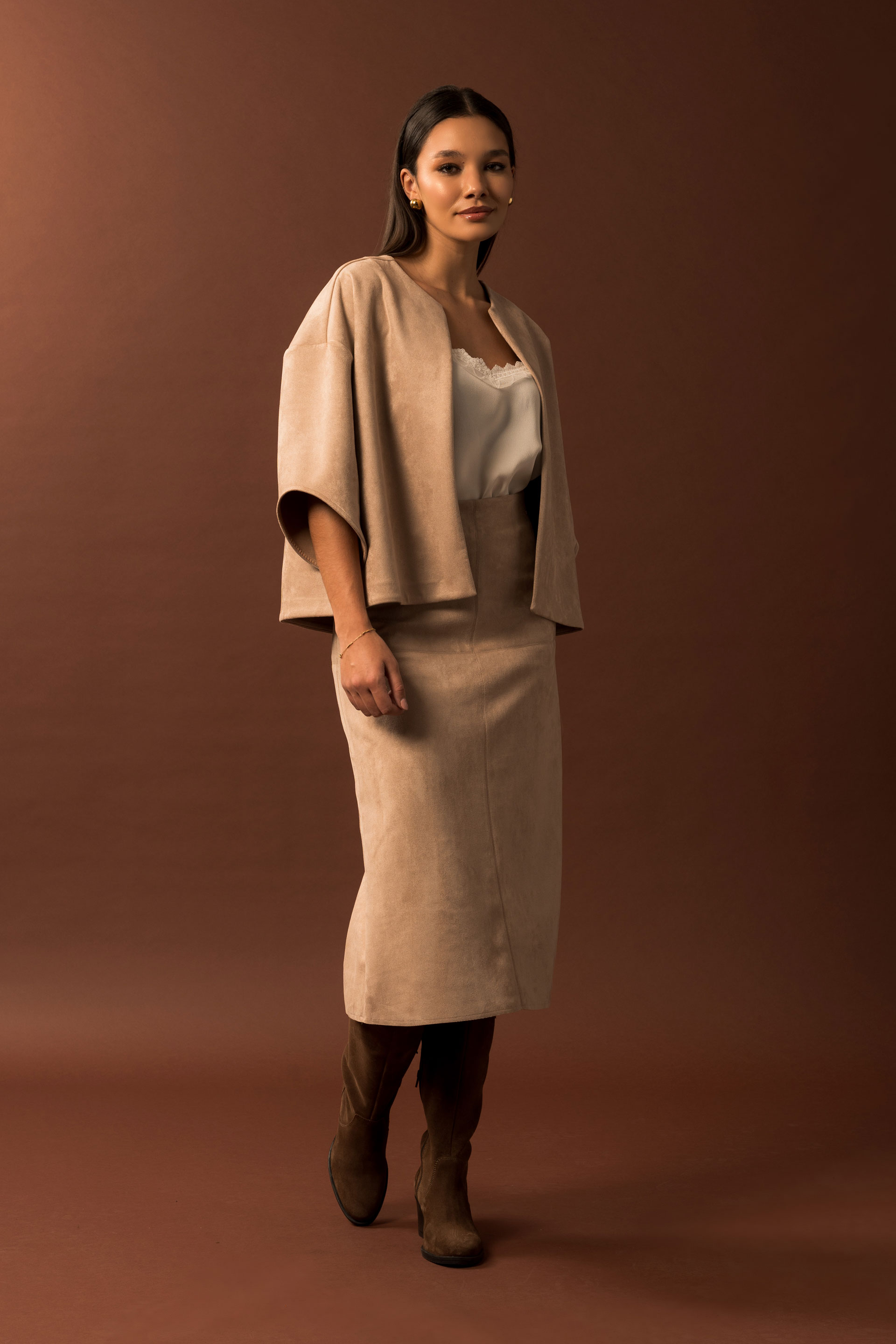 Peach-skin effect fabric midi skirt