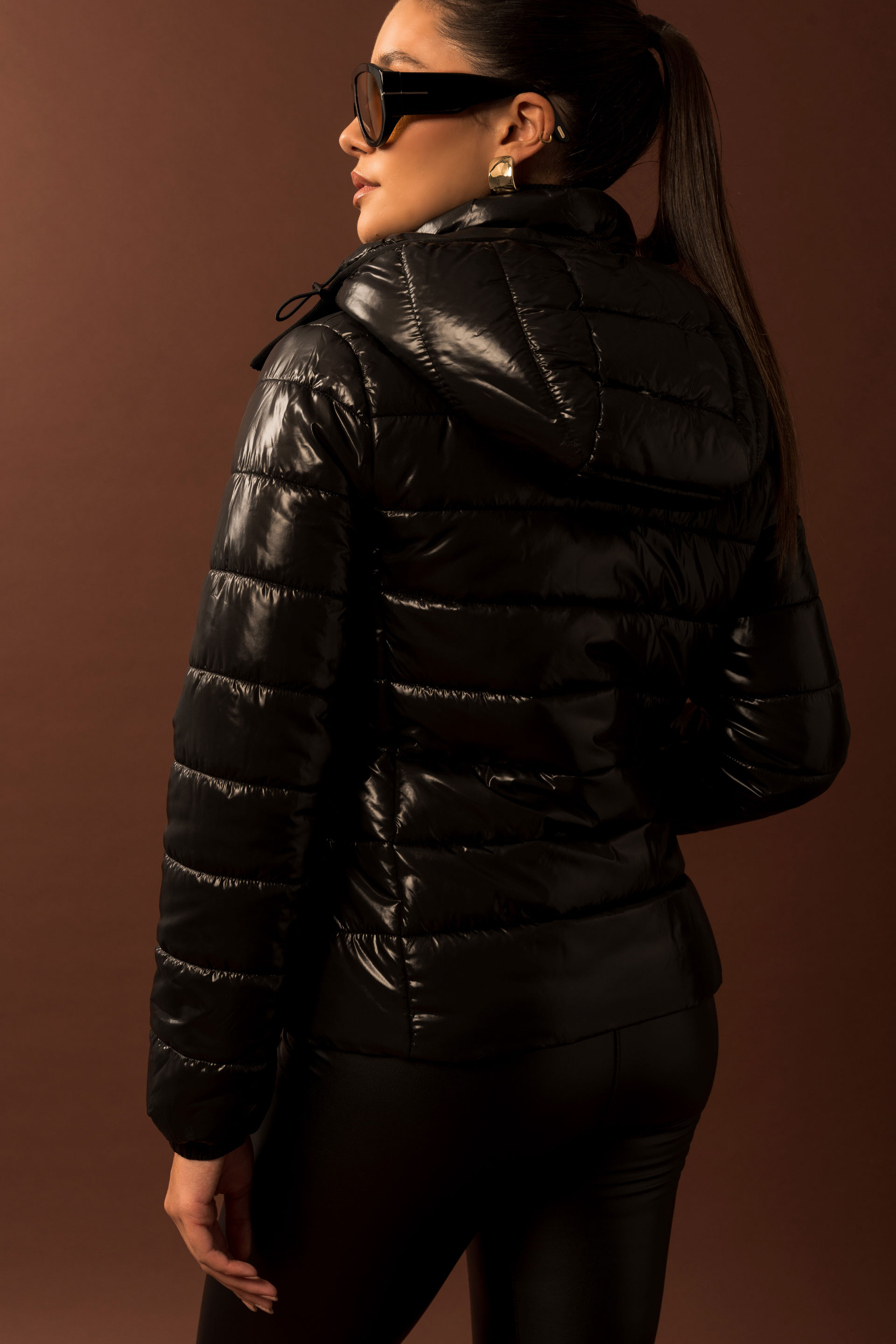 Parka acolchada con capucha extraíble