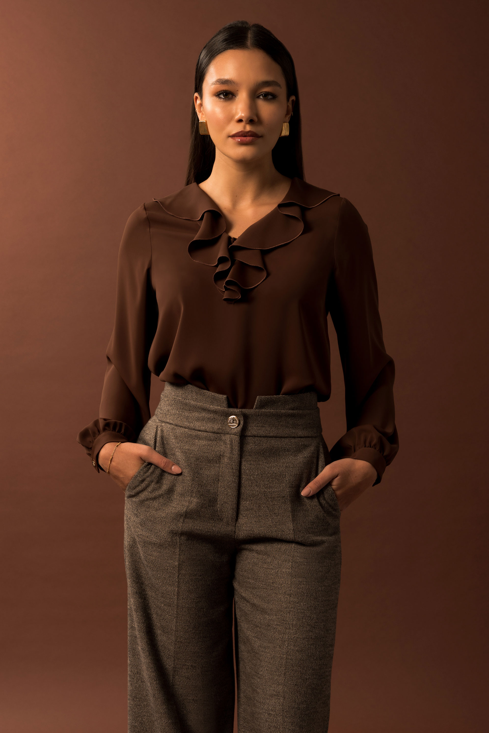 Túnica com folho e laço no decote