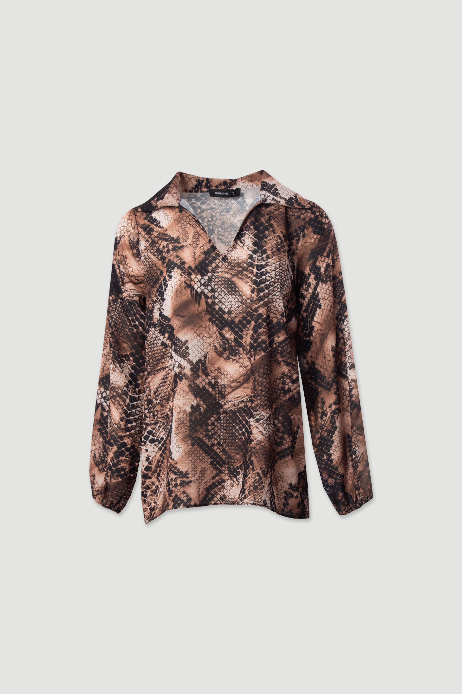 Túnica com padrão animal e decote em v