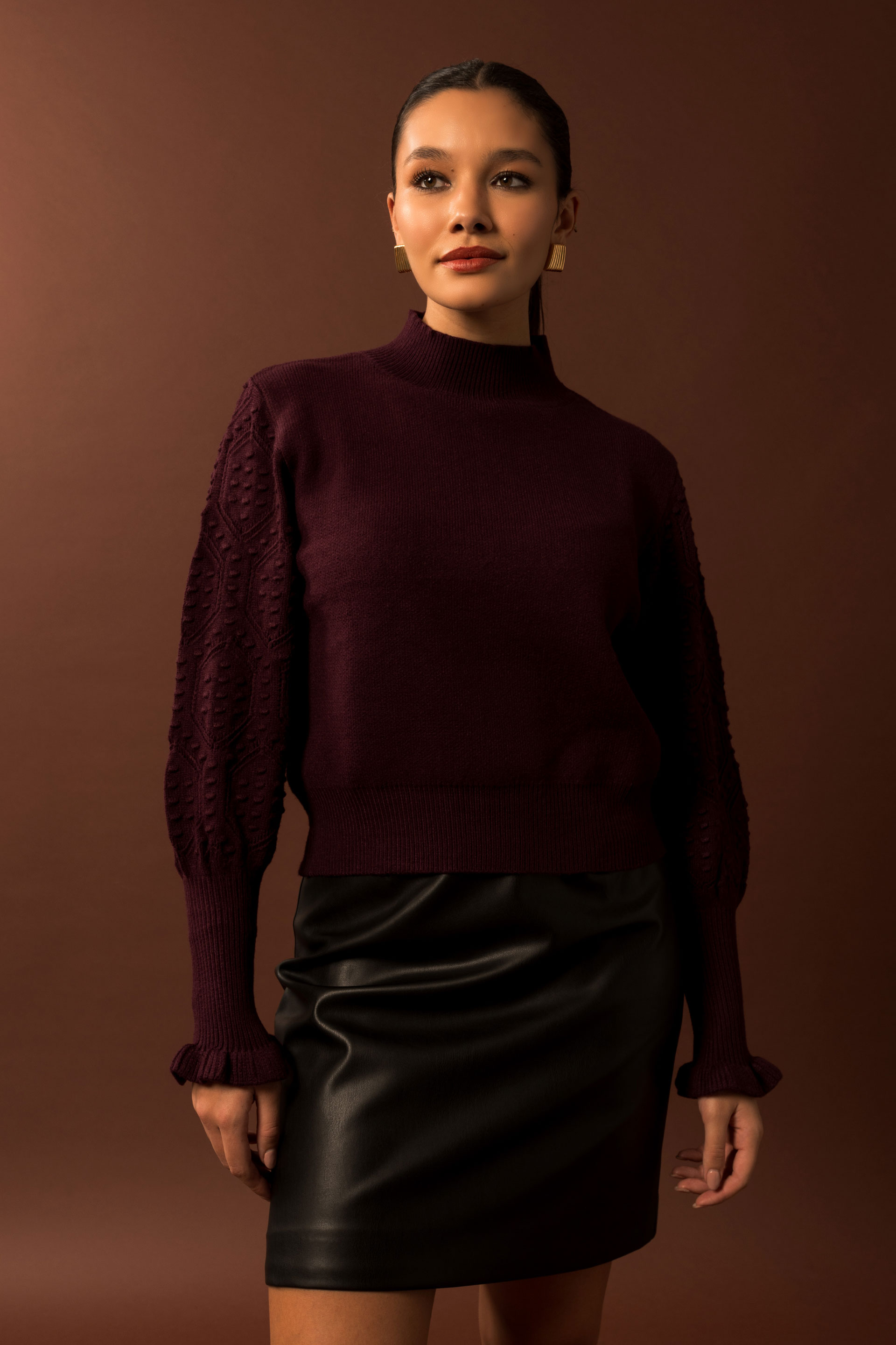 Camisola de malha com mangas trabalhadas