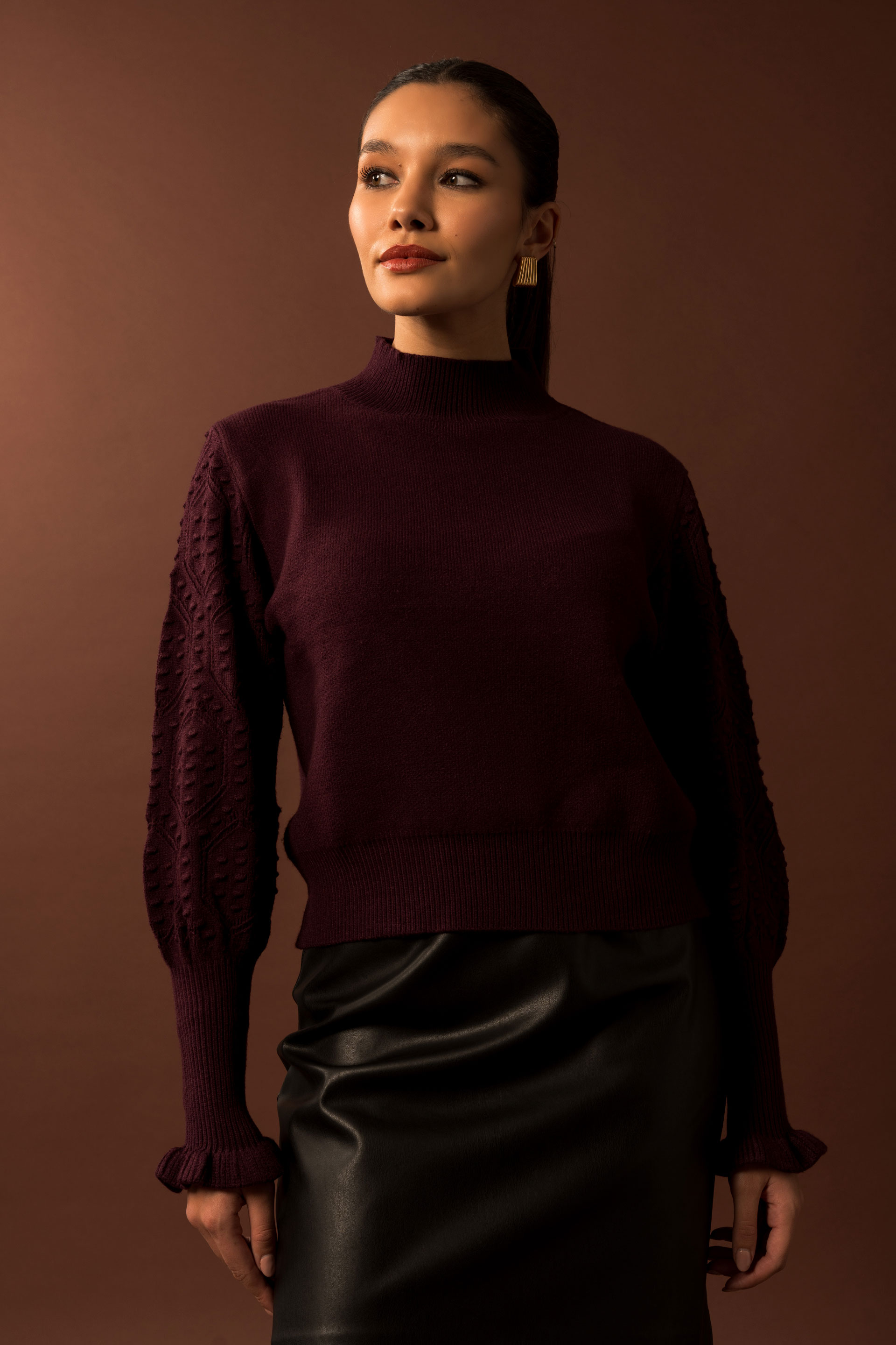 Camisola de malha com mangas trabalhadas