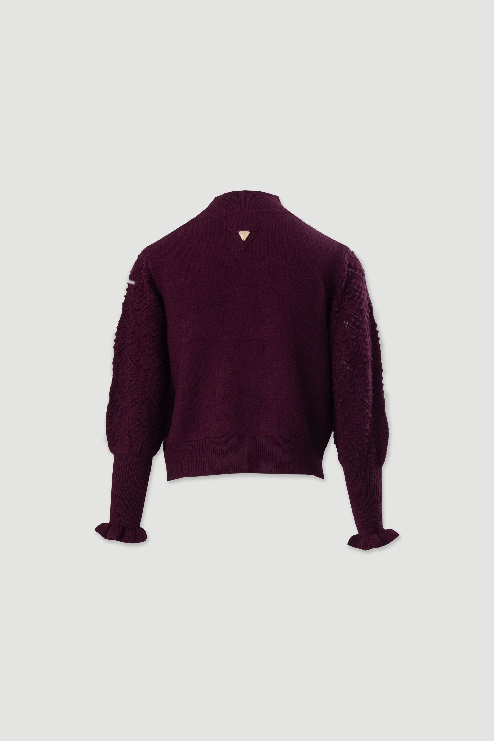 Camisola de malha com mangas trabalhadas