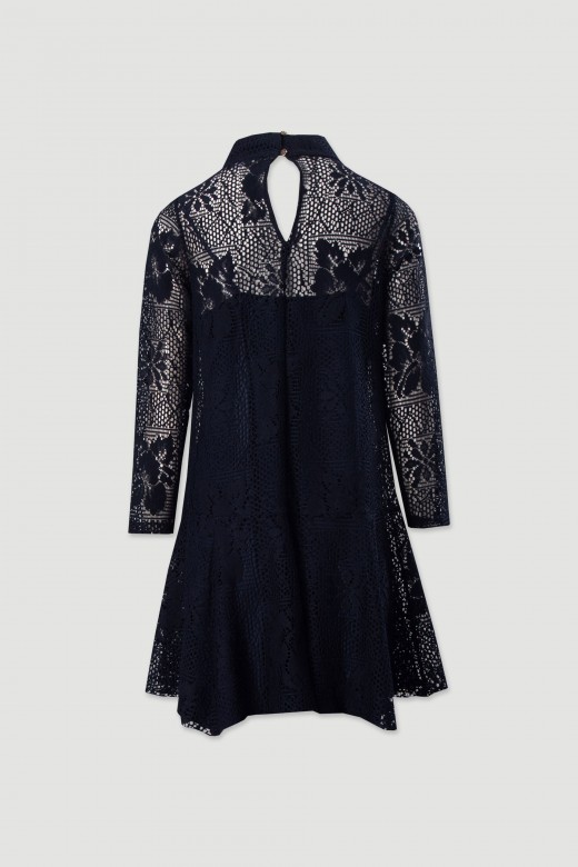 Robe courte en dentelle Robe courte en dentelle