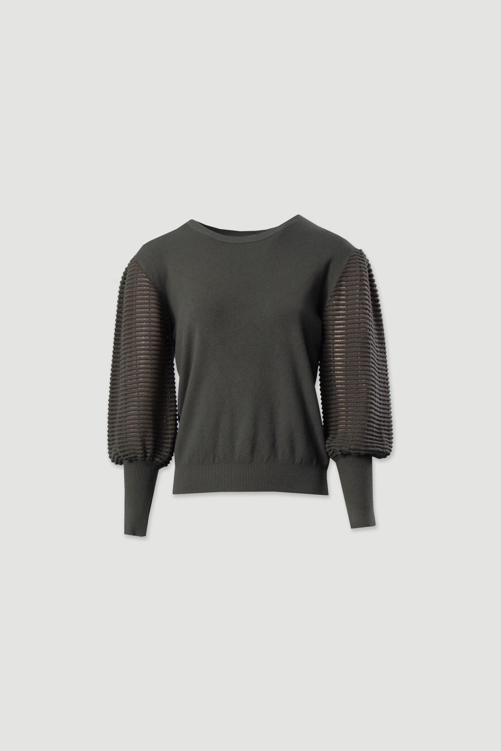 Camisola em malha com mangas em organza