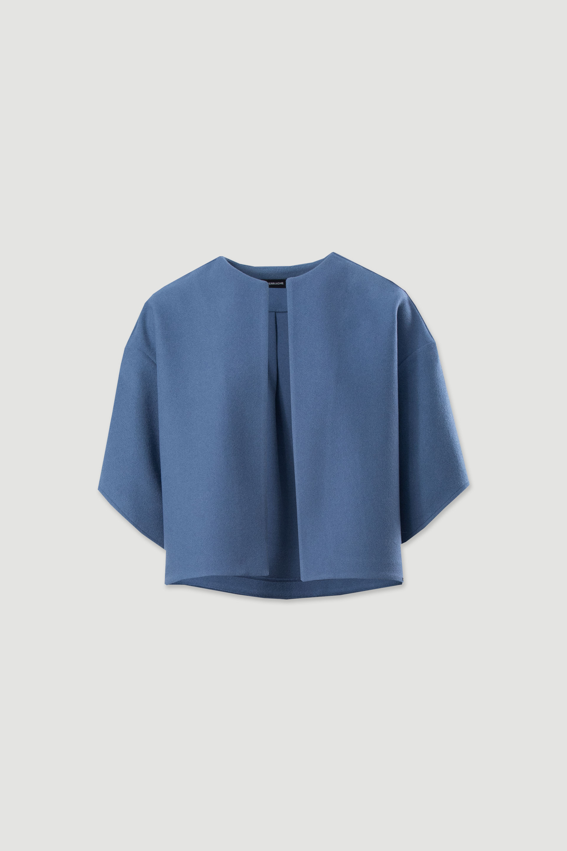 Abrigo corto abierto con lana