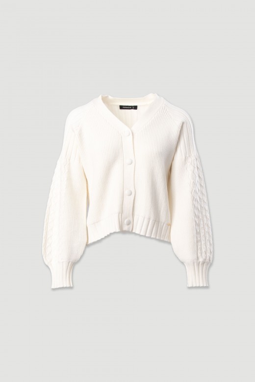 Cárdigan de punto con mangas trabajadas Cárdigan de punto con mangas trabajadas