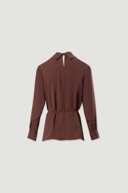 Túnica con cinturón fino Túnica con cinturón fino