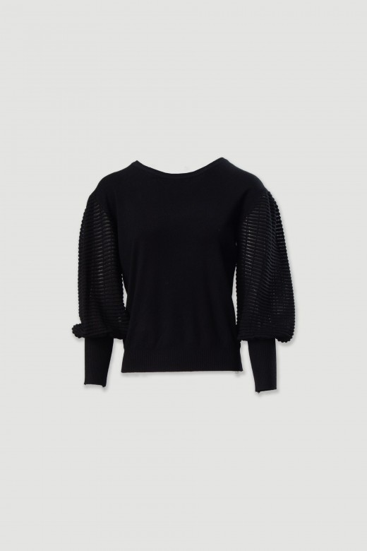 Camisola em malha com mangas em organza Camisola em malha com mangas em organza