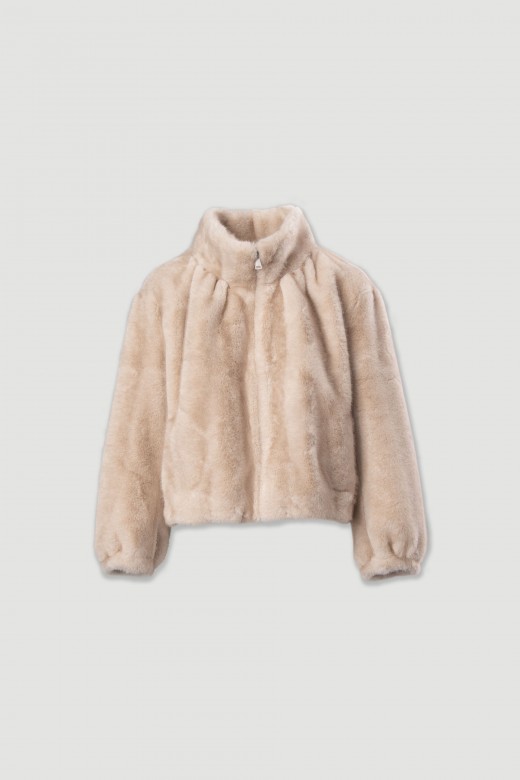 Chaqueta corta de pelo sintético Chaqueta corta de pelo sintético