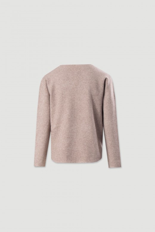 Knitted sweater with v-neckline