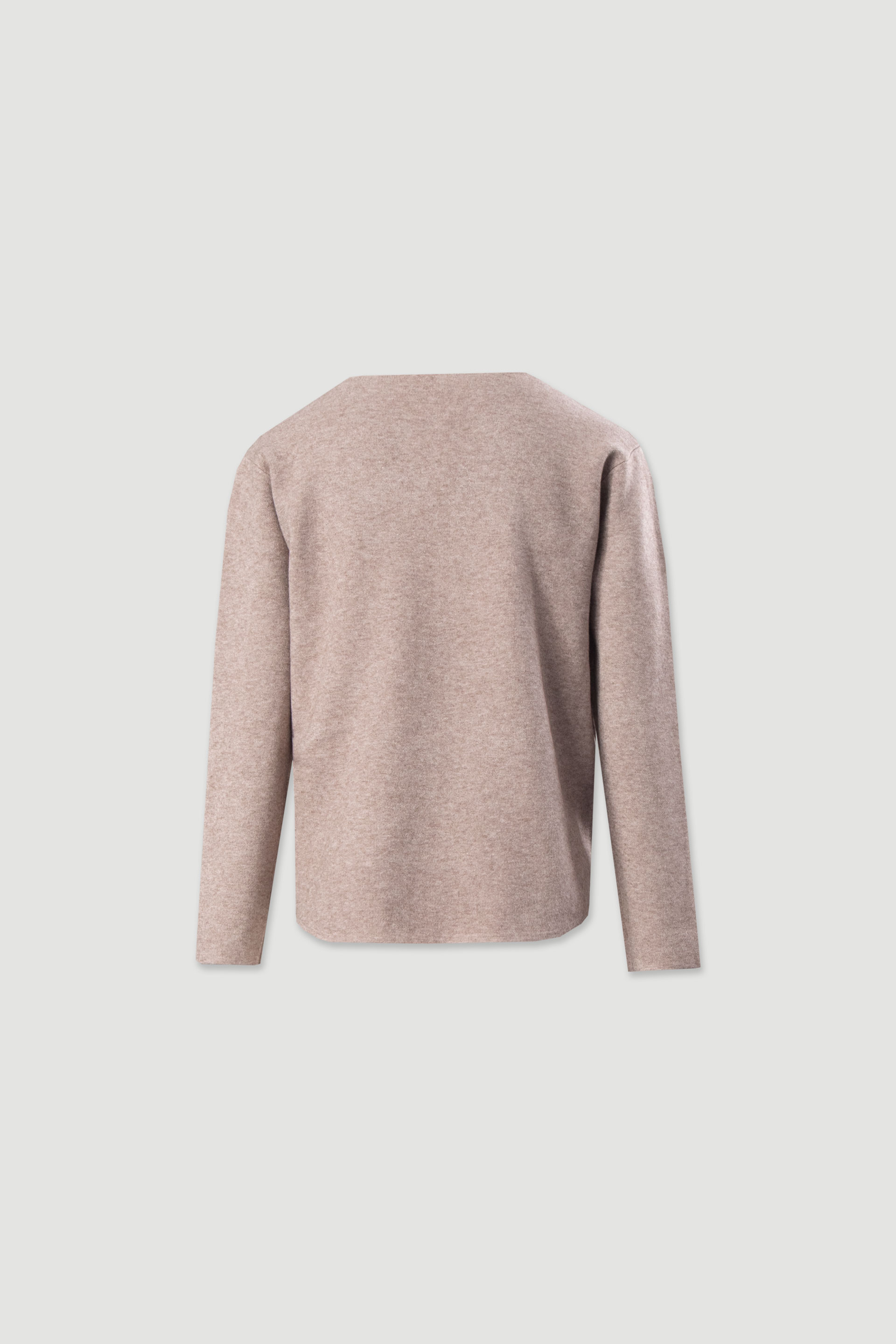 Knitted sweater with v-neckline