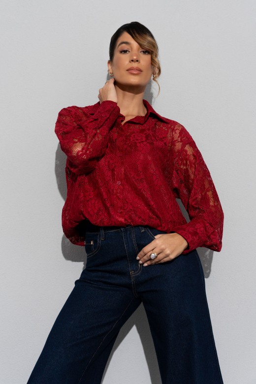 Blusa de encaje y mangas largas Blusa de encaje y mangas largas
