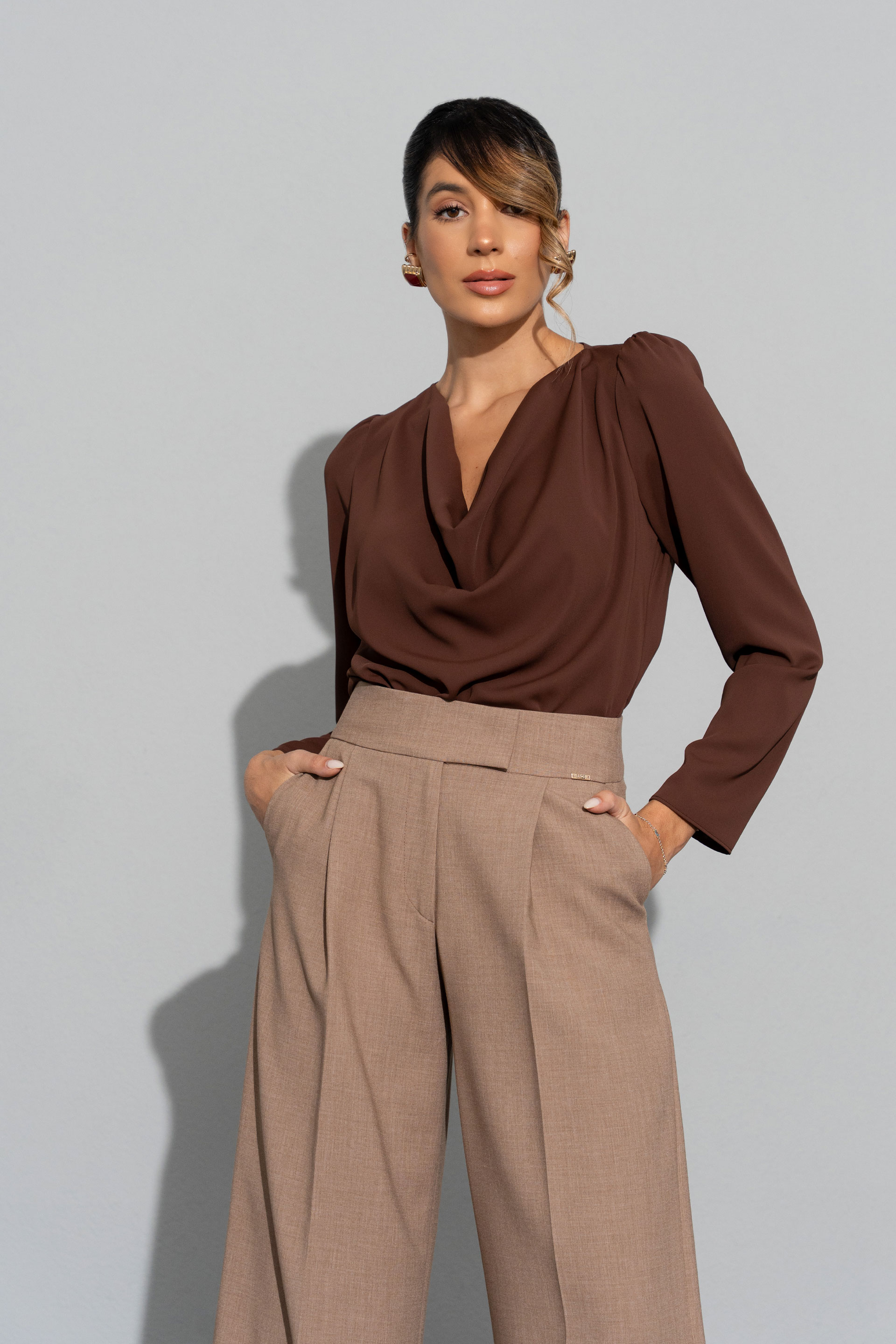 Túnica con escote drapeado