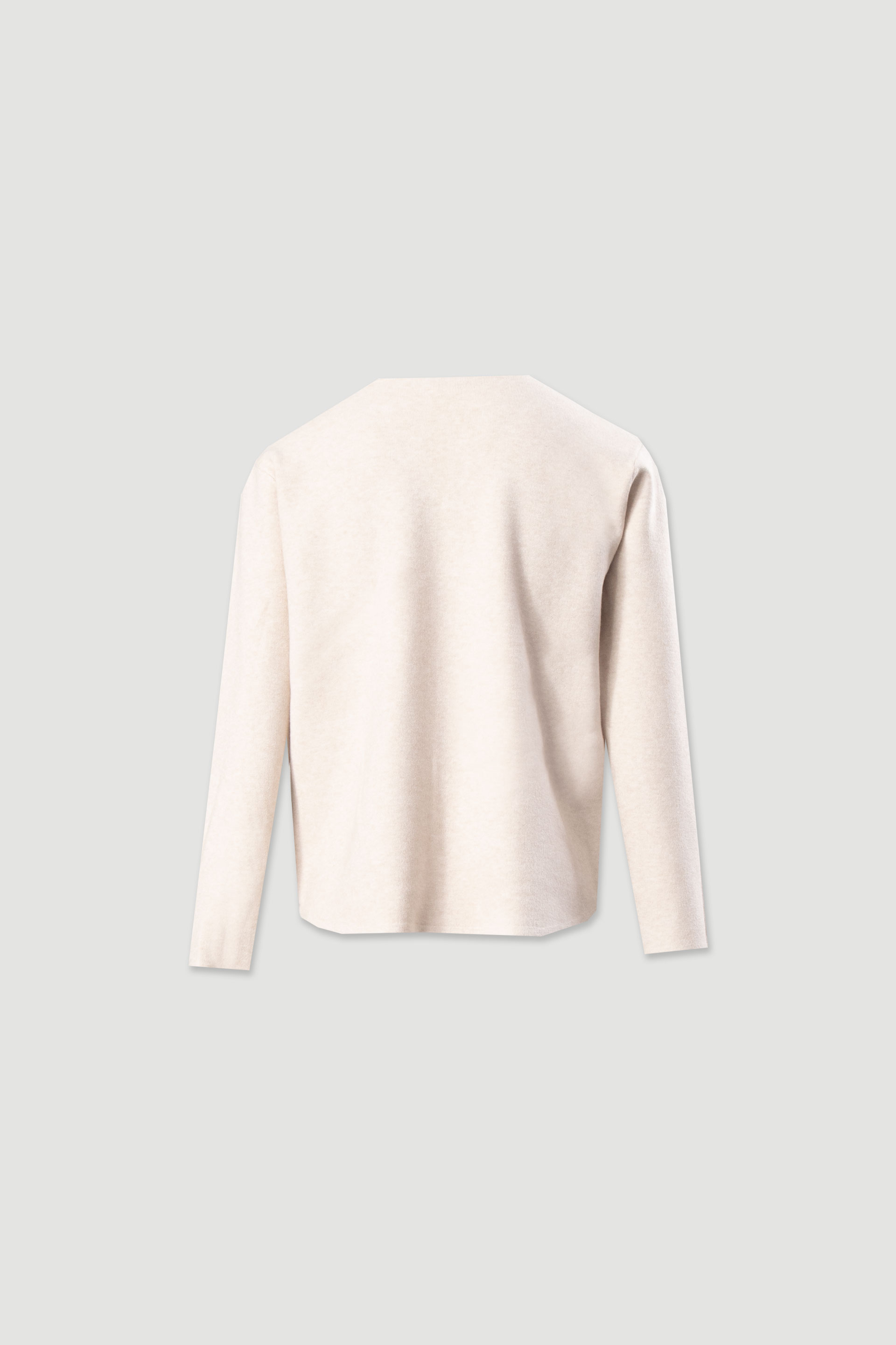 Knitted sweater with v-neckline