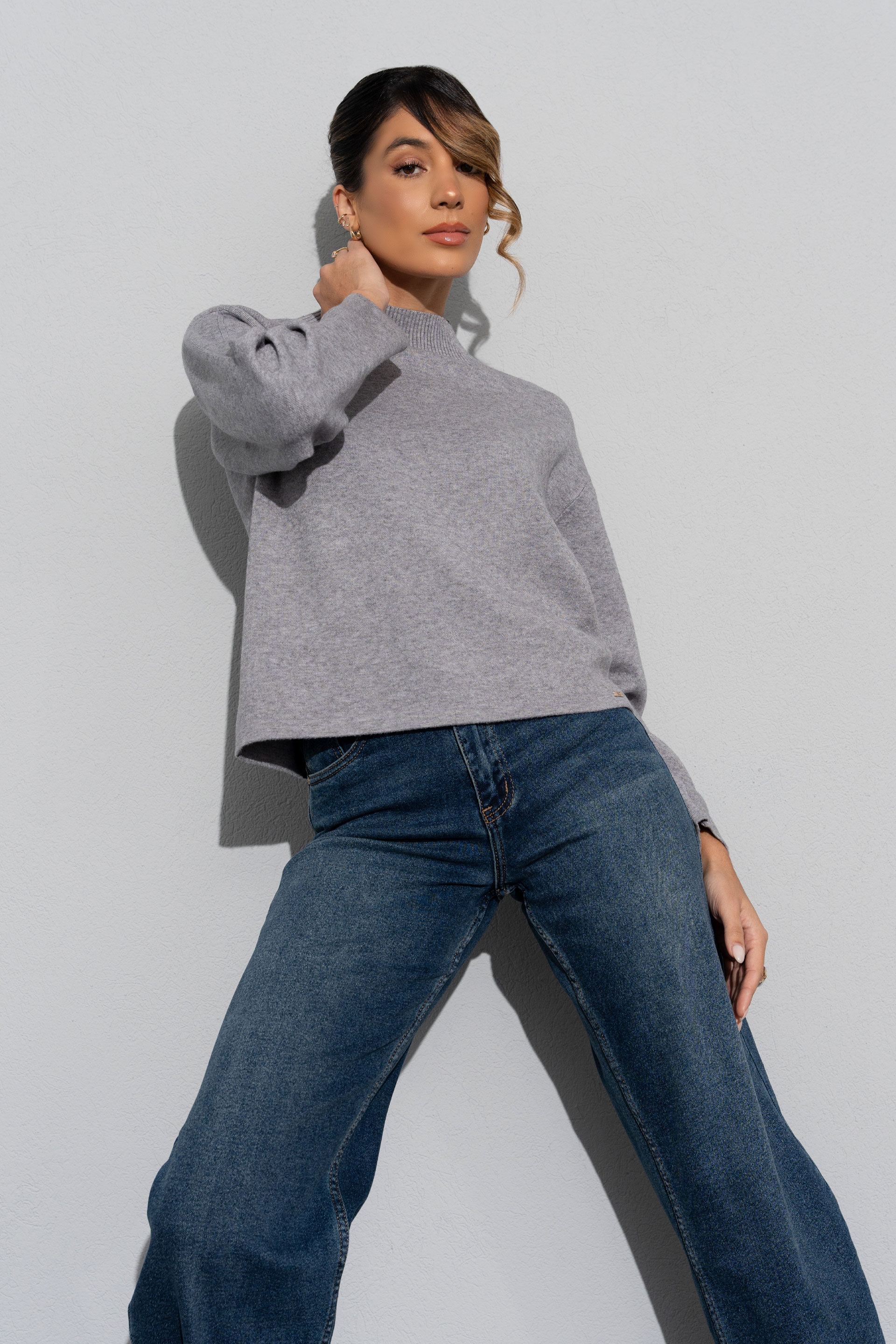 Camisola de malha com ombros descaídos