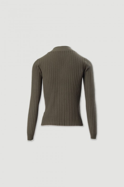 Ribbed knit sweater with v-neck
