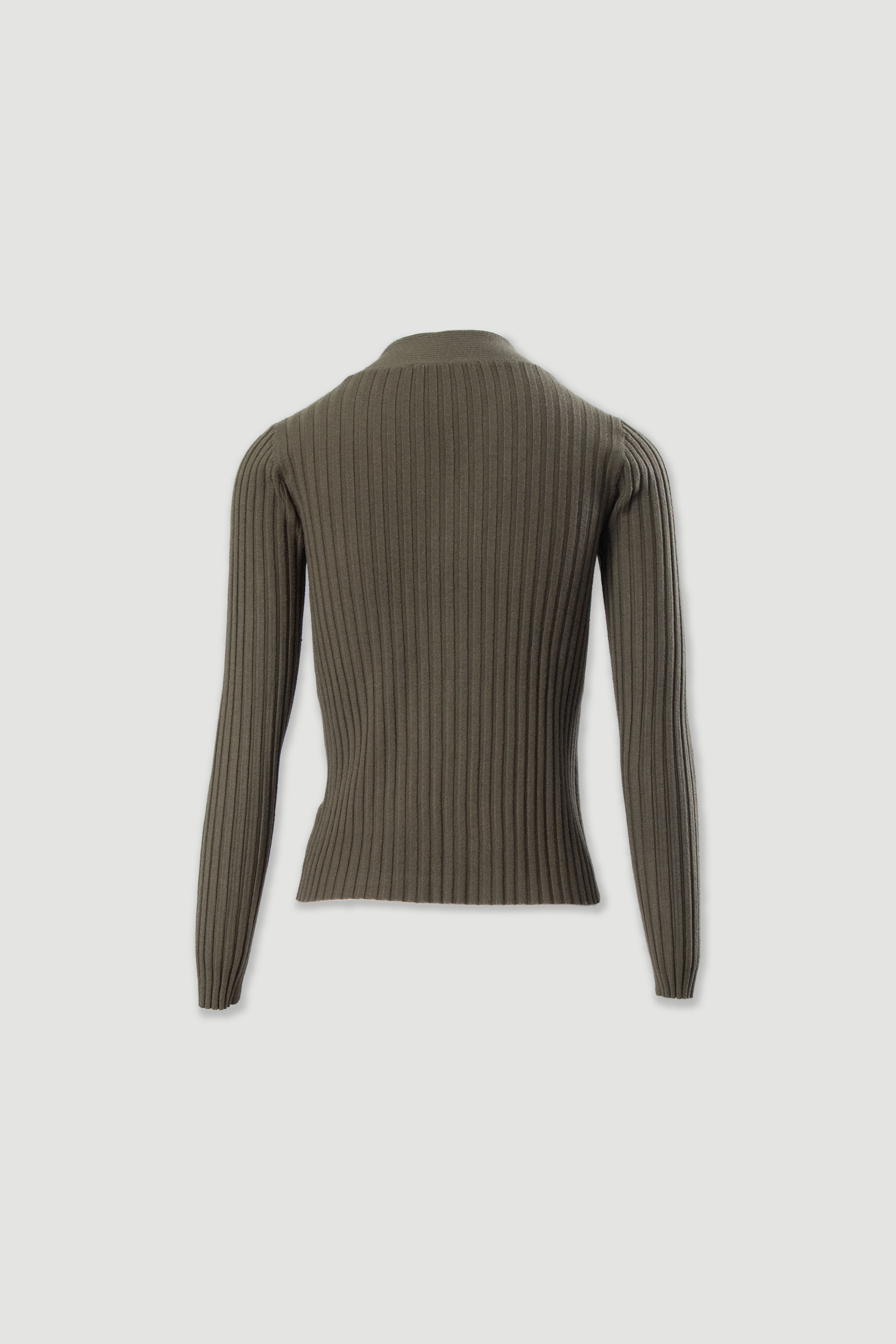 Ribbed knit sweater with v-neck