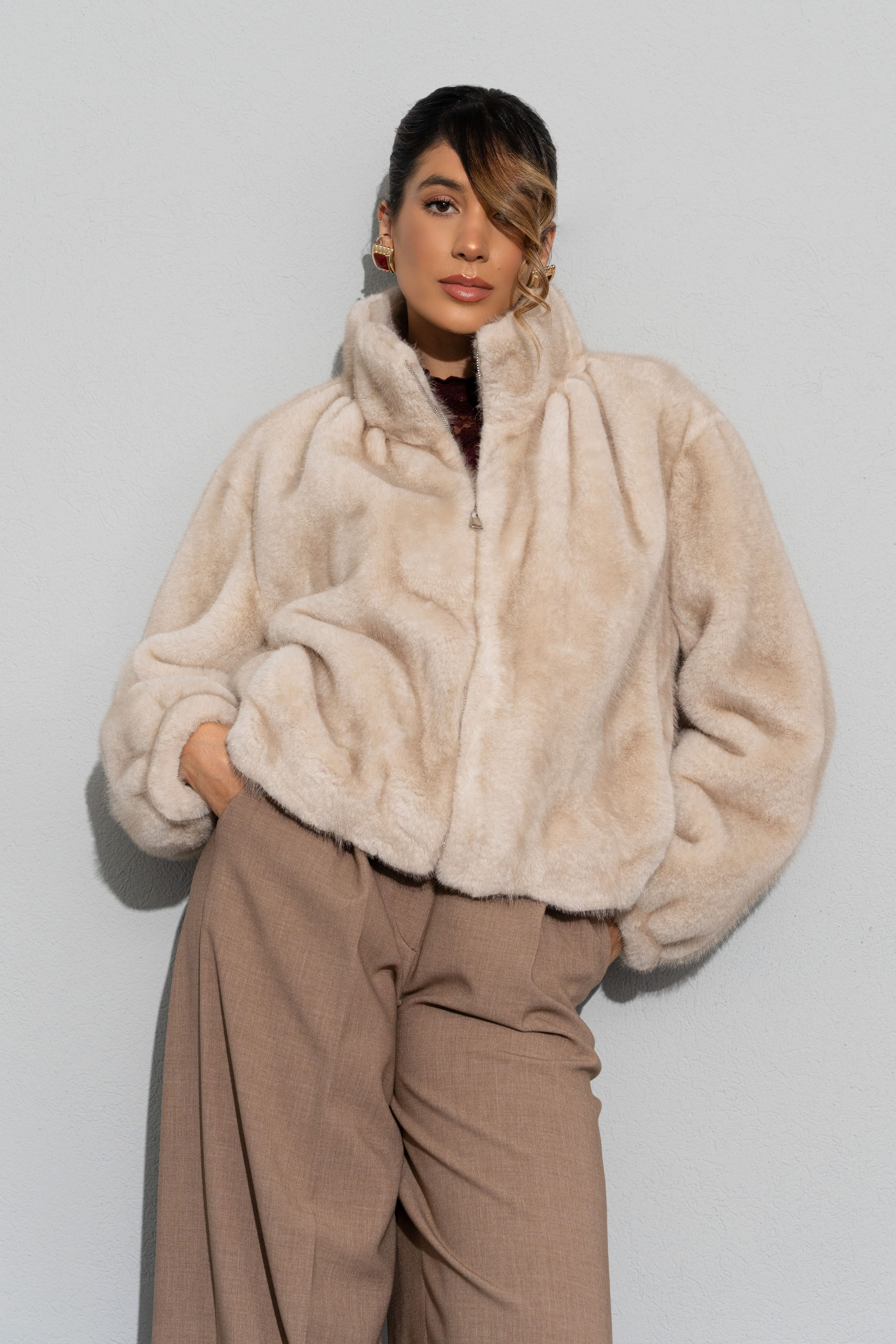 Short faux fur jacket
