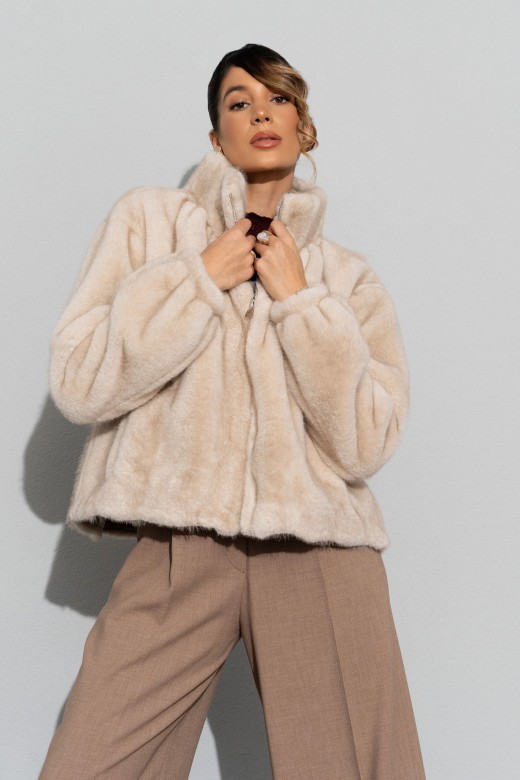 Chaqueta corta de pelo sintético Chaqueta corta de pelo sintético