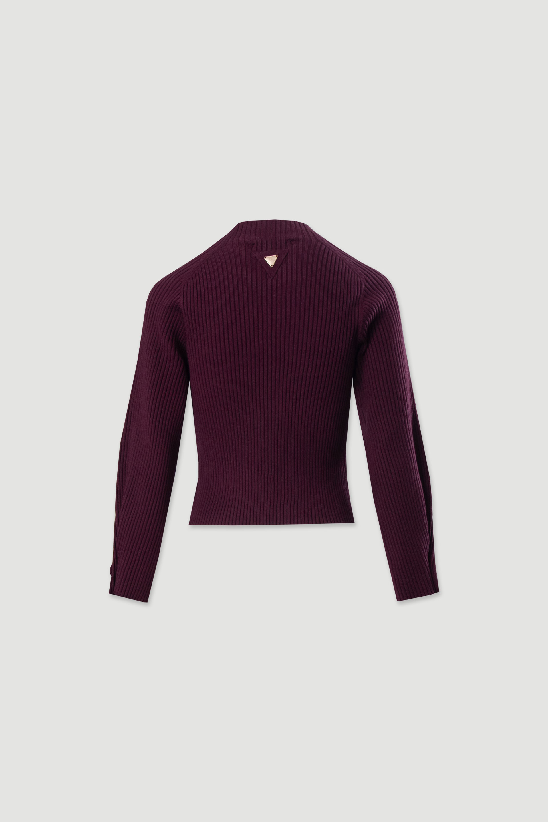 Camisola de malha canelada com botão forrado