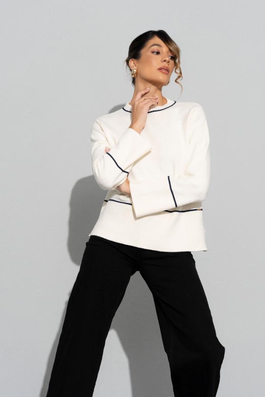 Jersey de punto con detalles de rayas en contraste