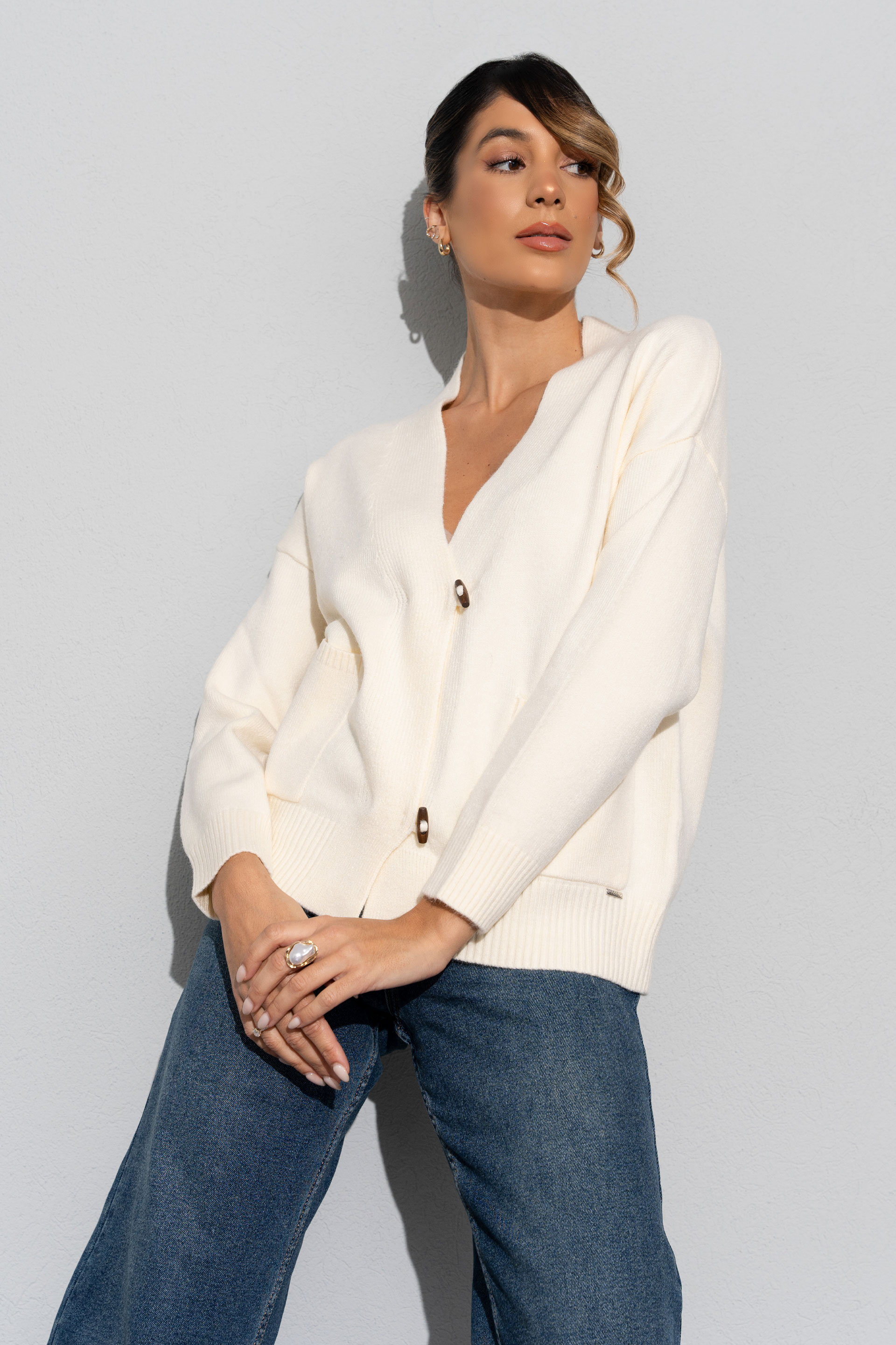 Knit cardigan with front pockets