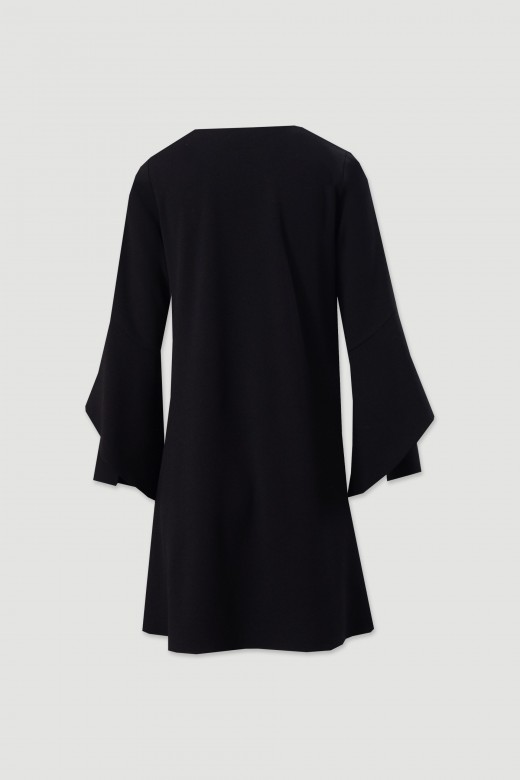 Short dress with long sleeves Short dress with long sleeves