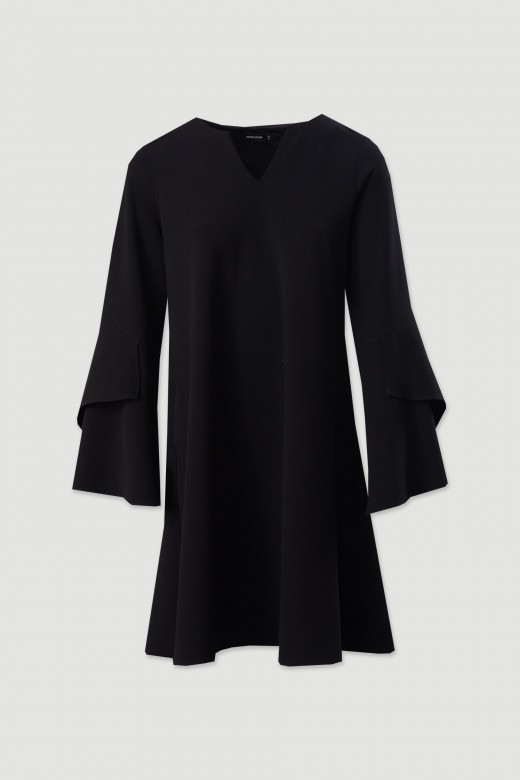 Short dress with long sleeves Short dress with long sleeves