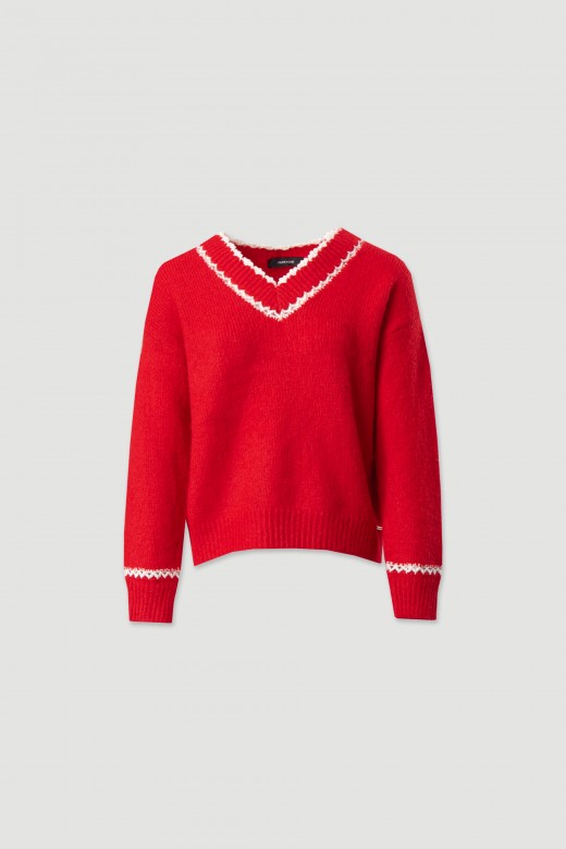 V-neck sweater with contrast trim V-neck sweater with contrast trim