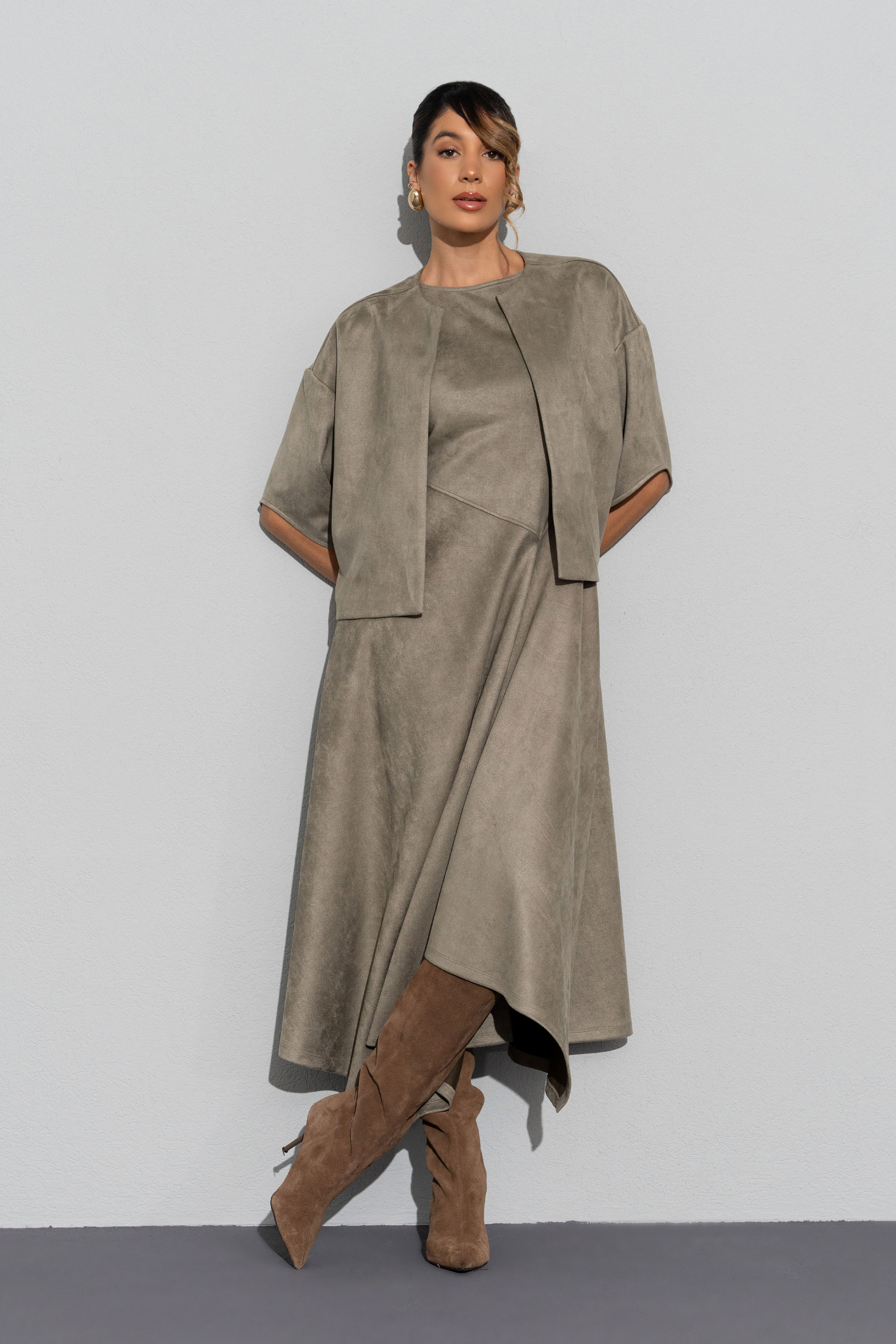 Short jacket in peach skin effect fabric