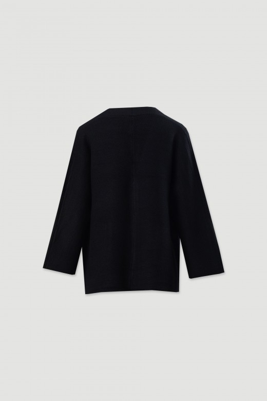 Casaco de malha com boto personalizado