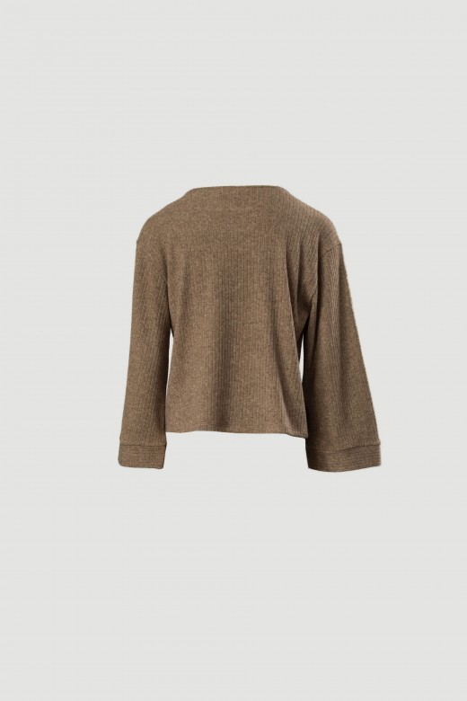 Knit sweater with personalized buttons Knit sweater with personalized buttons