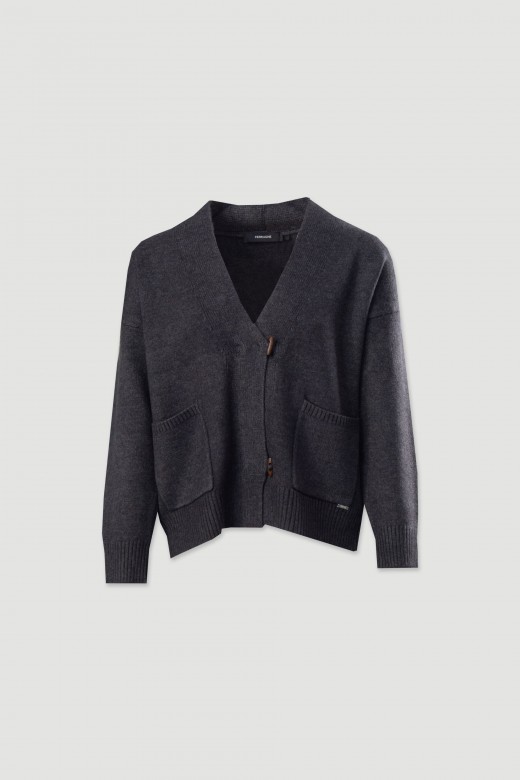 Casaco de malha com bolsos frontais