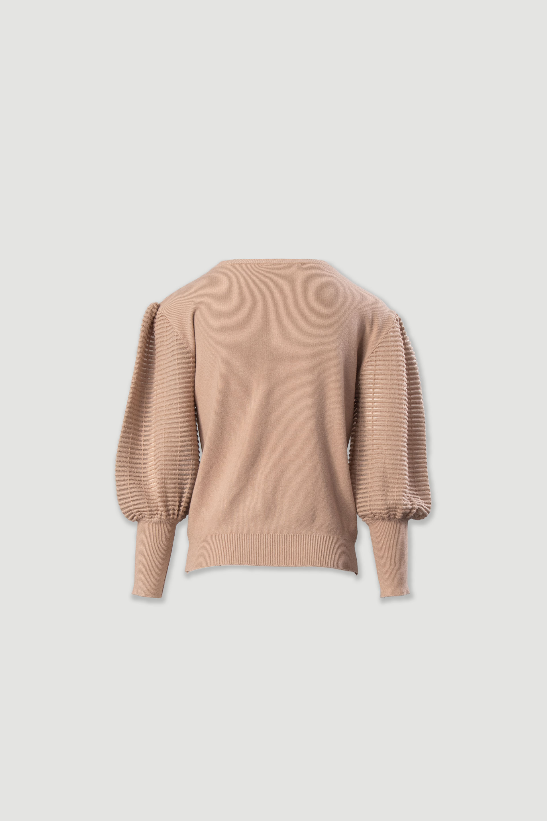 Knit sweater with organza sleeves
