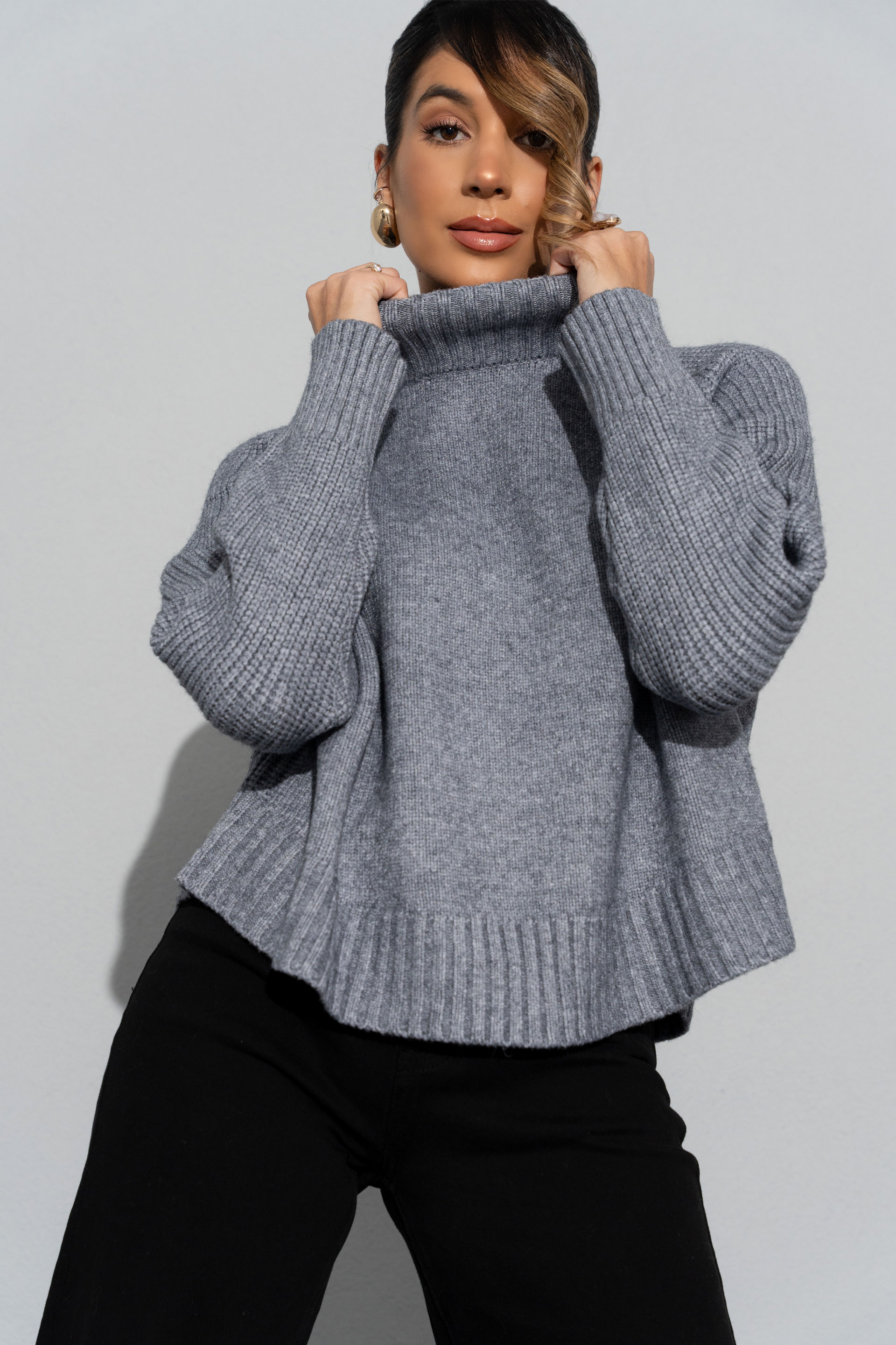 Ribbed knit sweater with high collar