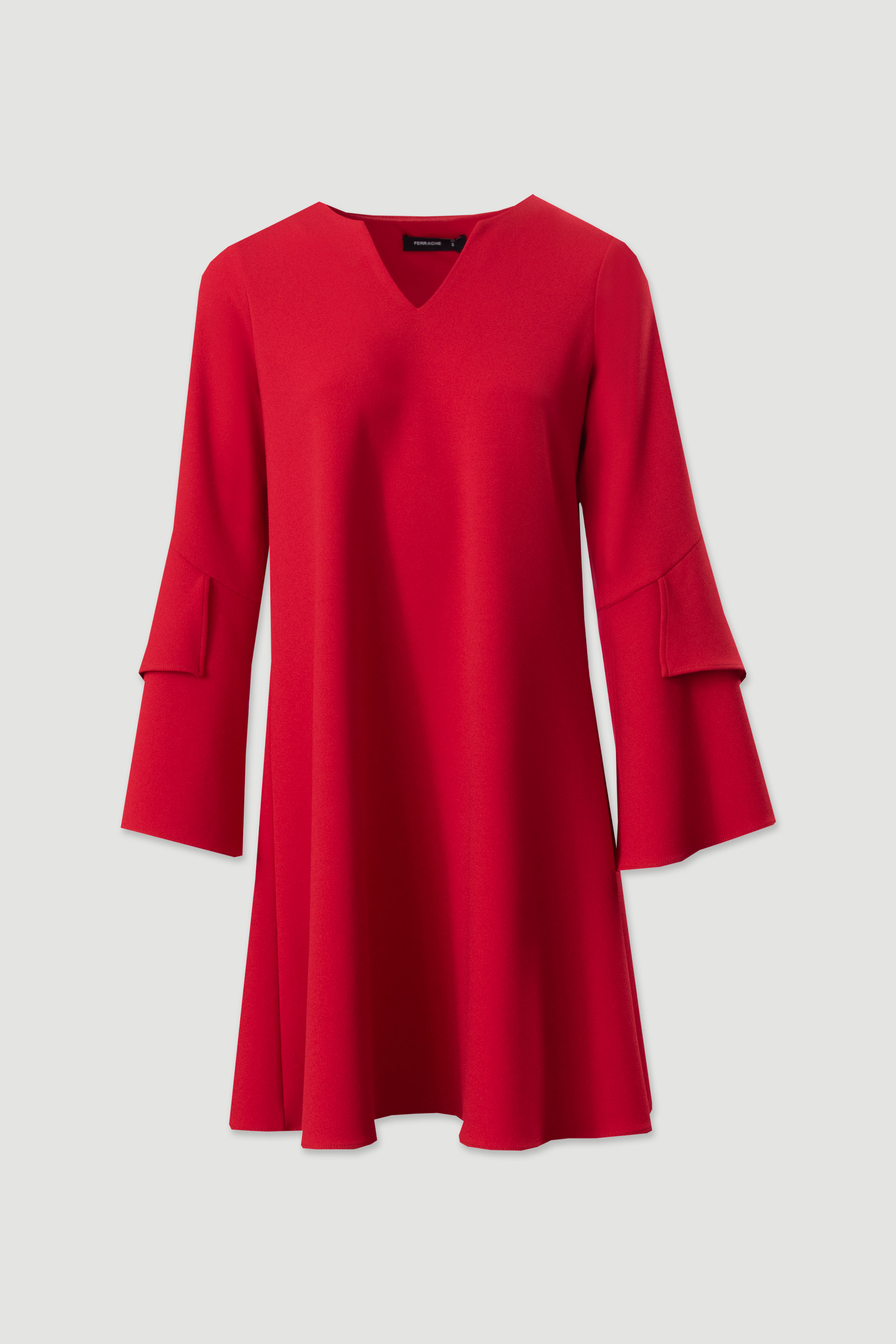 Short dress with long sleeves