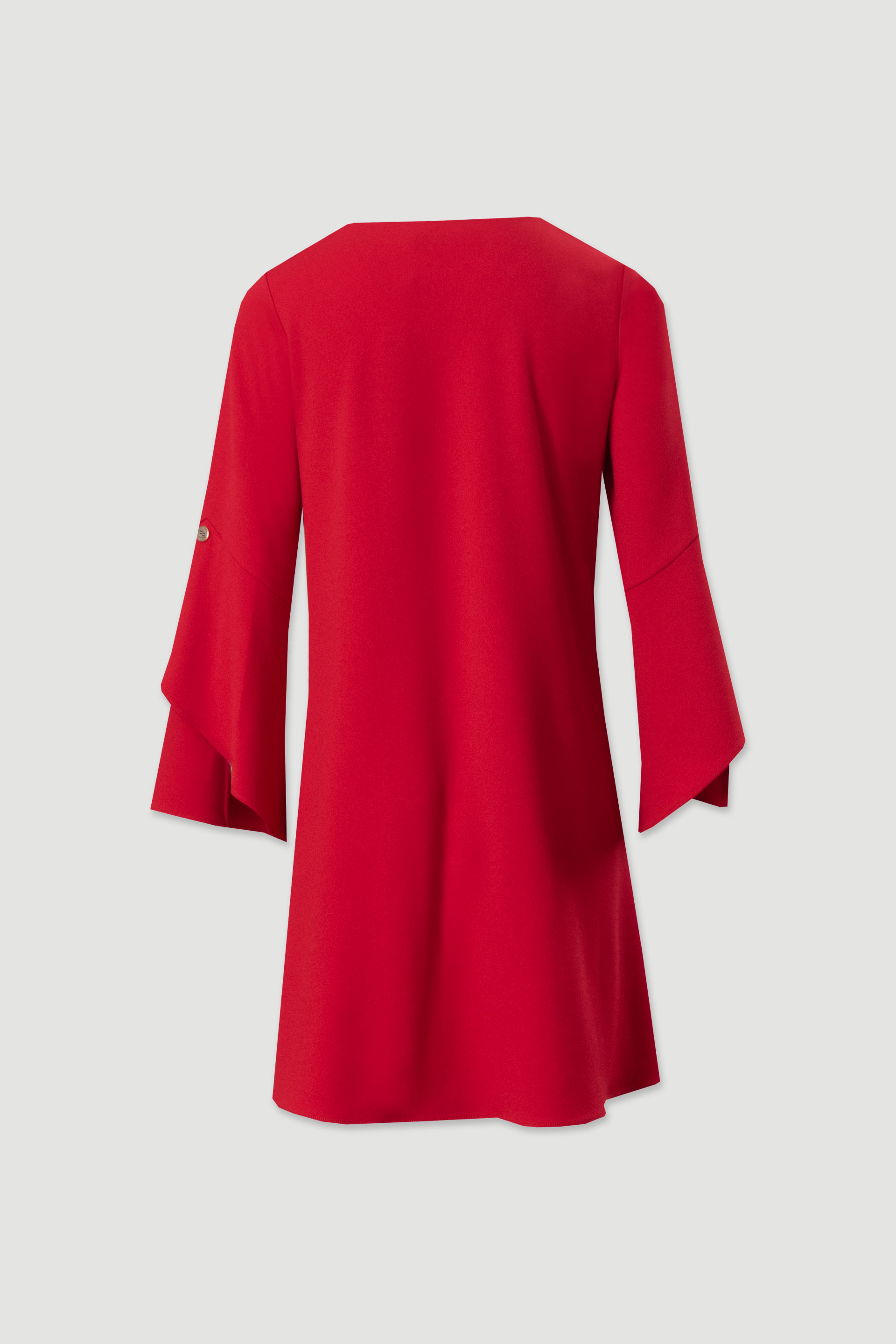 Short dress with long sleeves