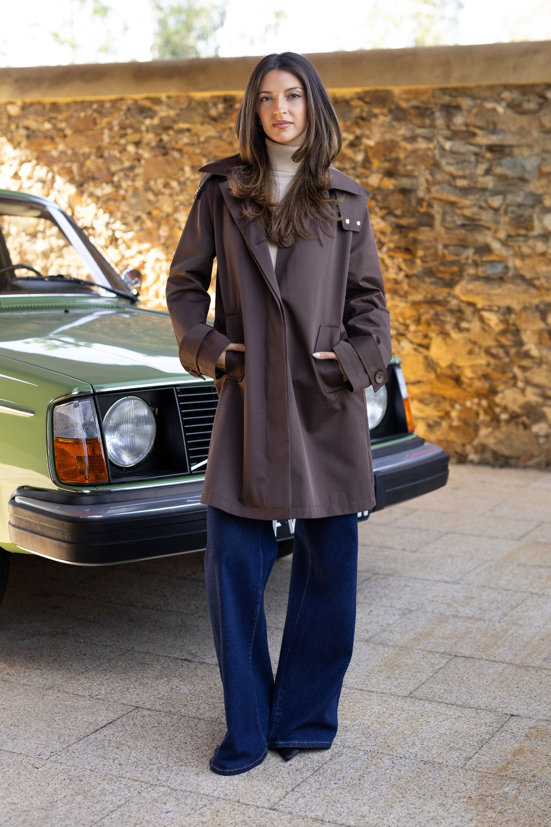 Parka com capuz removível