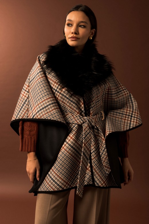 Checked cape with faux fur collar Checked cape with faux fur collar